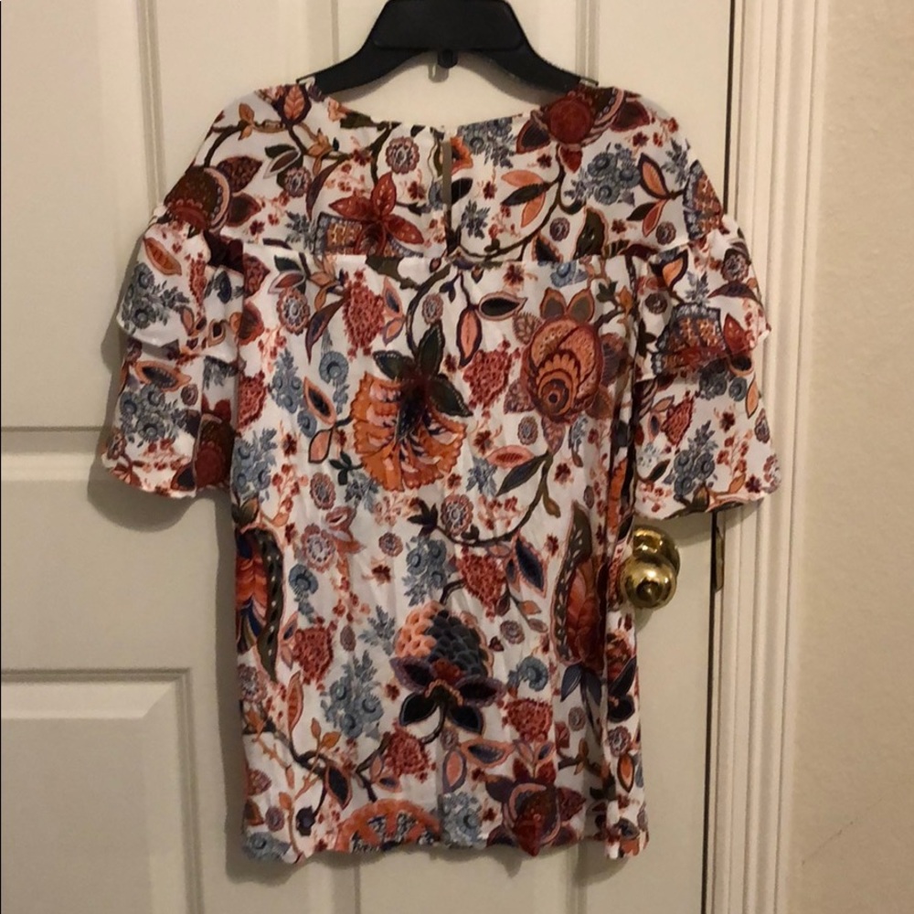 Ann Taylor LOFT Ruffle Top - Picture 4 of 4